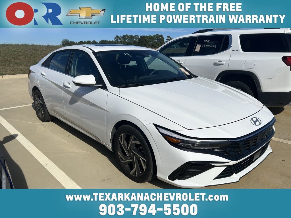 2025 Hyundai Elantra SEL Convenience FWD