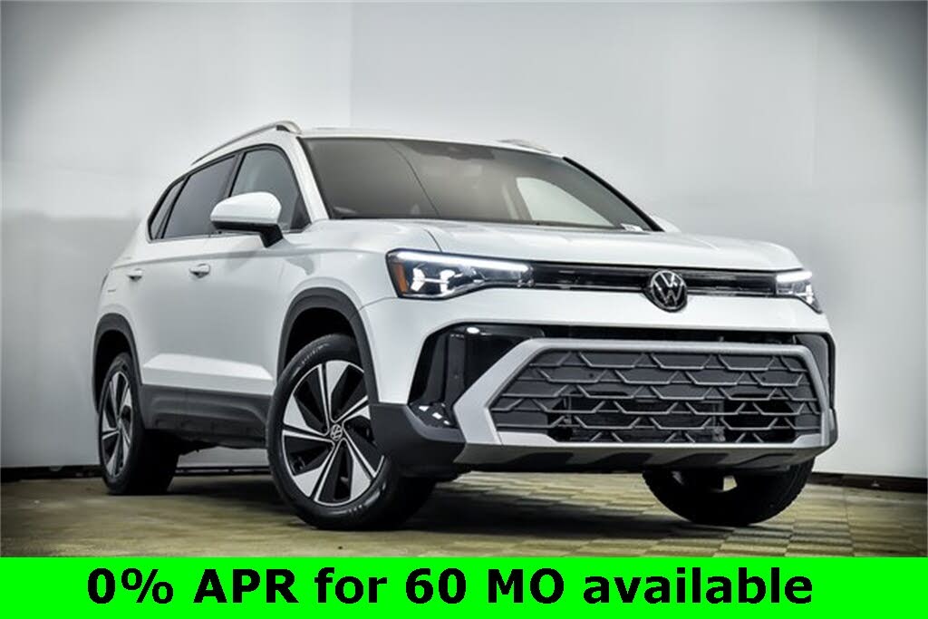 2025 Volkswagen Taos SE 4Motion