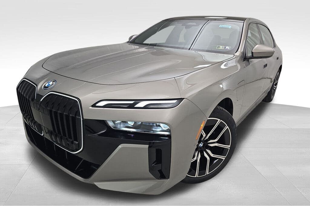 2026 BMW 7 Series 750e xDrive