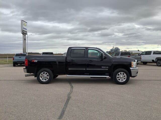 2014 Chevrolet Silverado 3500HD LTZ Crew Cab 4WD