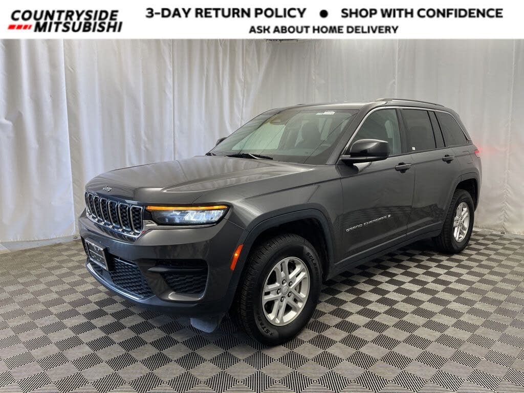 2024 Jeep Grand Cherokee Laredo 4WD