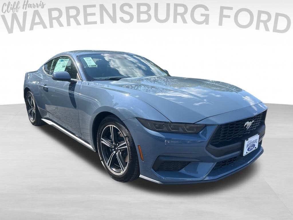 2025 Ford Mustang EcoBoost Fastback RWD