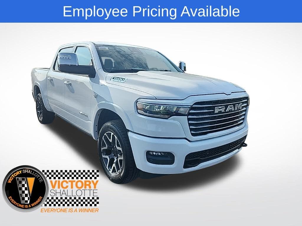 2026 RAM 1500 Laramie Crew Cab 4WD