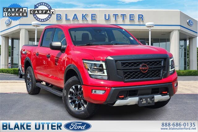 2023 Nissan Titan PRO-4X Crew Cab 4WD