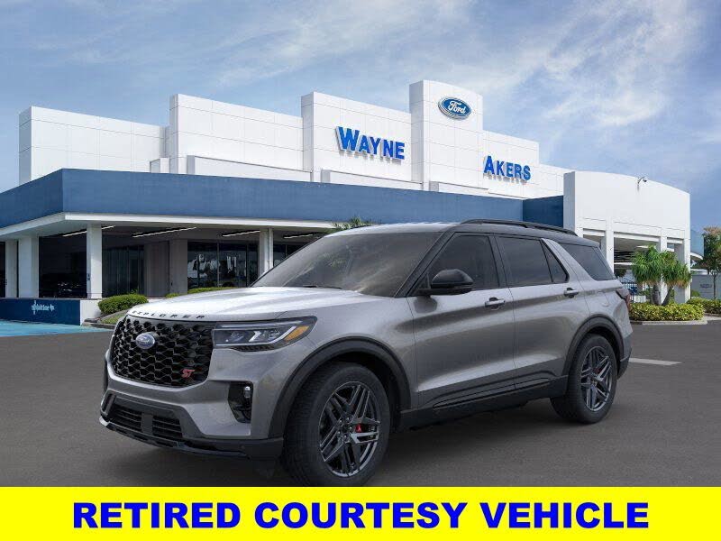 2025 Ford Explorer ST RWD