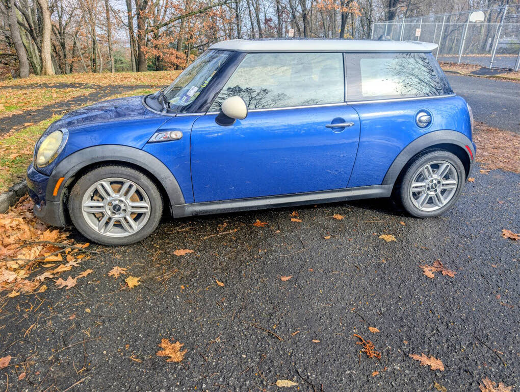 2013 MINI Cooper S Hatchback FWD