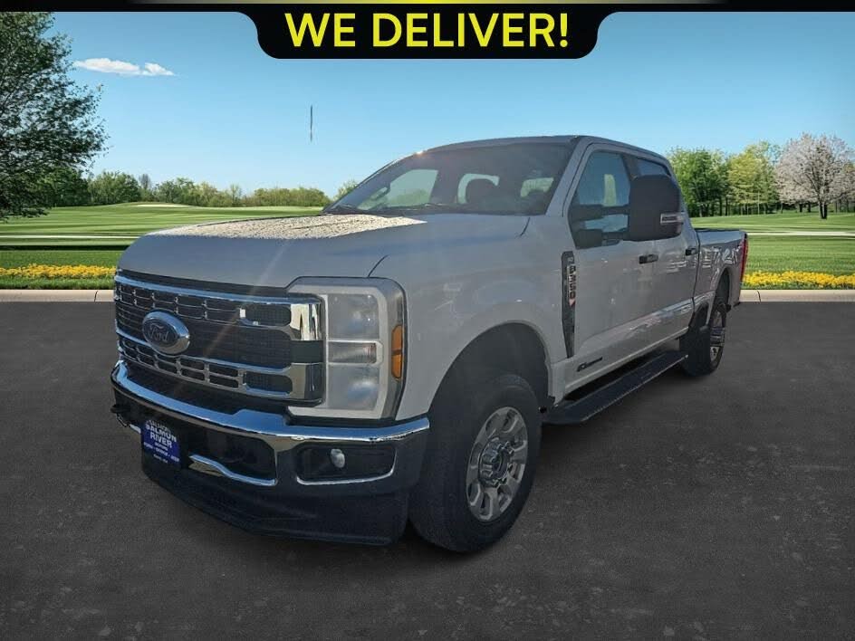 2024 Ford F-350 Super Duty XLT Crew Cab 4WD