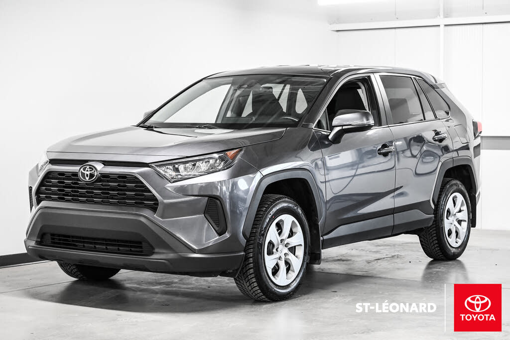 2025 Toyota RAV4 LE AWD