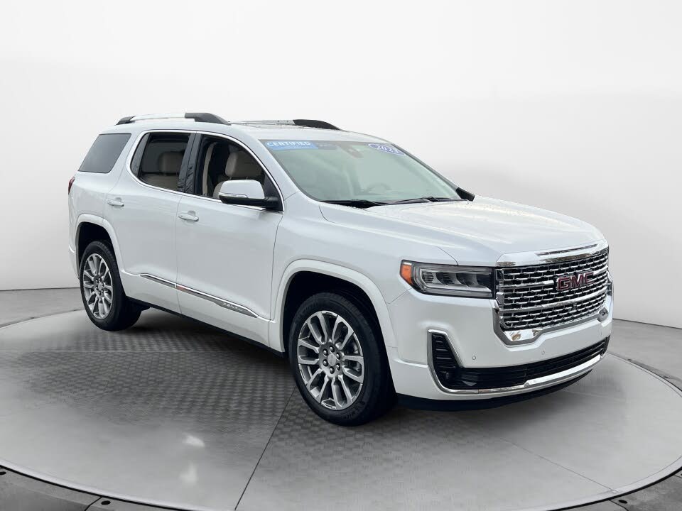 2023 GMC Acadia Denali FWD
