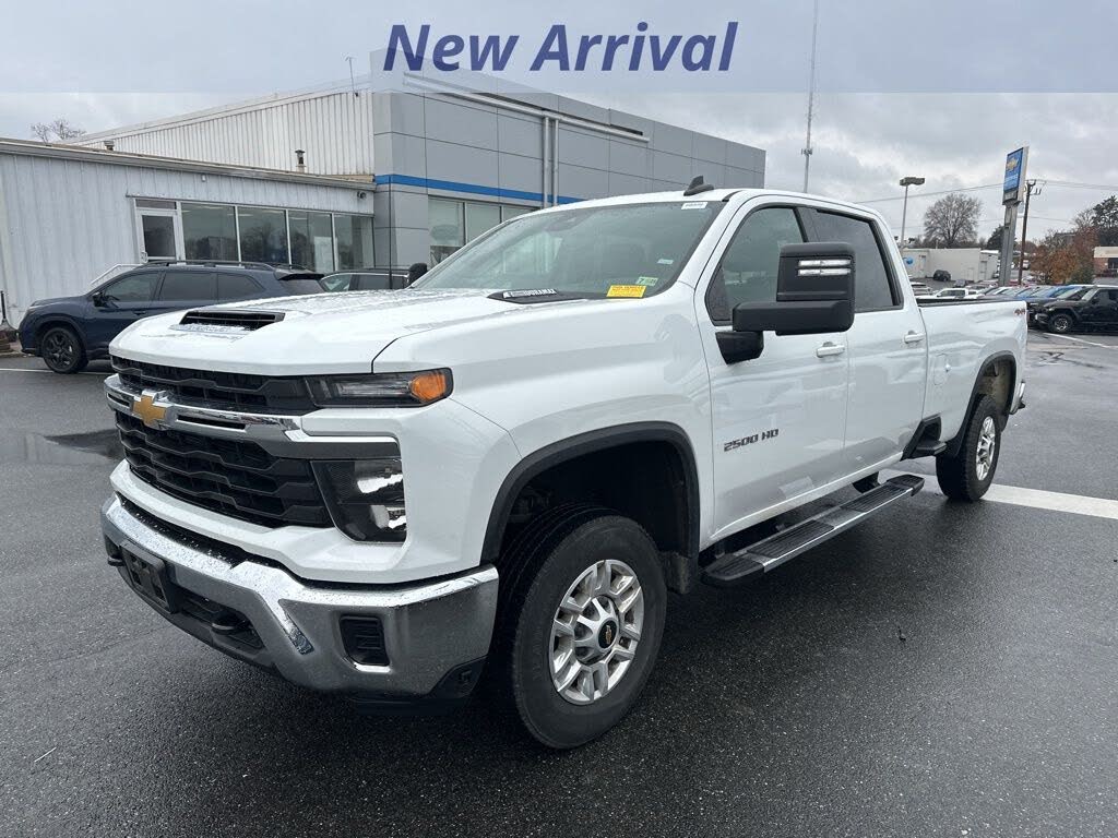 2024 Chevrolet Silverado 2500HD LT Crew Cab 4WD