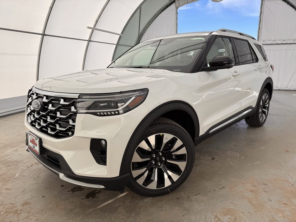 2026 Ford Explorer Platinum AWD