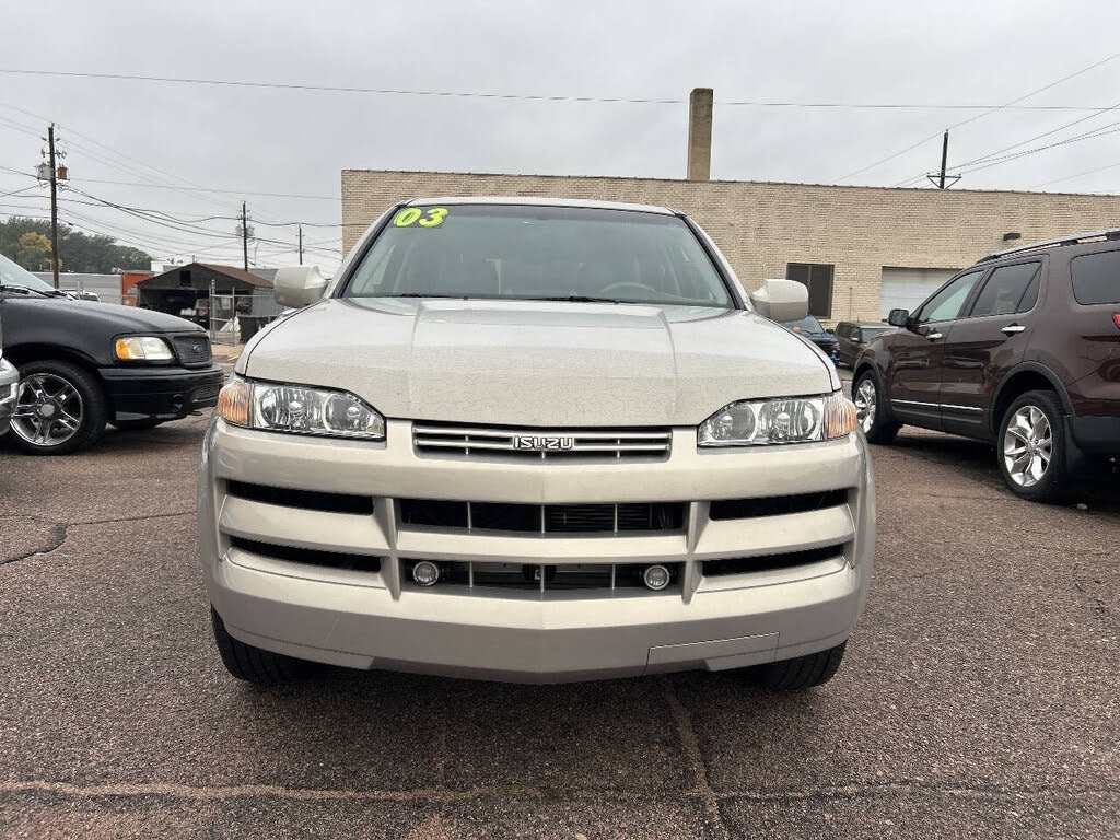 2003 Isuzu Axiom 4 Dr XS 4WD SUV