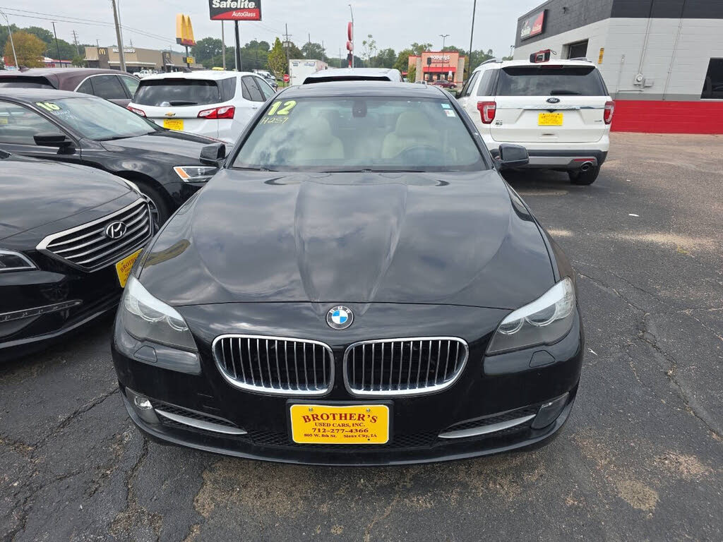 2012 BMW 5 Series 528i xDrive Sedan AWD
