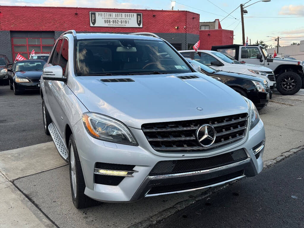 2012 Mercedes-Benz M-Class ML 550 4MATIC