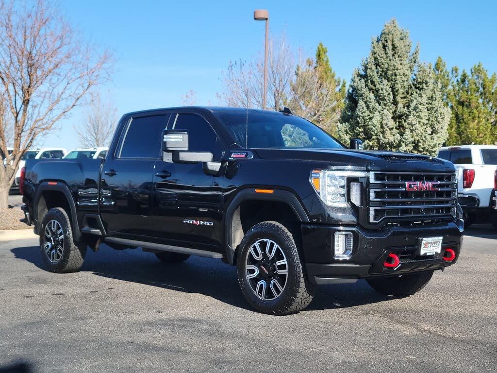 2022 GMC Sierra 2500HD AT4 Crew Cab 4WD
