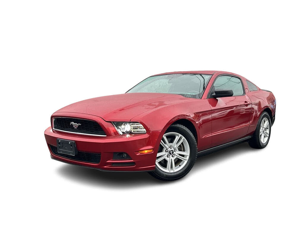 2013 Ford Mustang V6 Coupe RWD