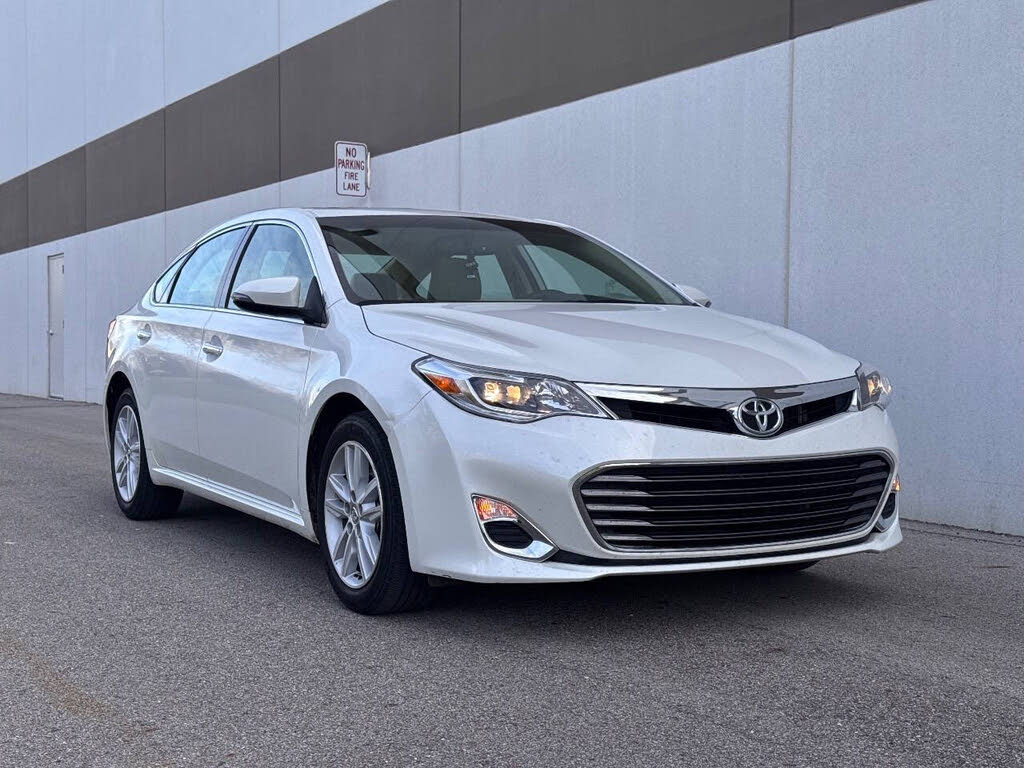 2013 Toyota Avalon XLE Premium