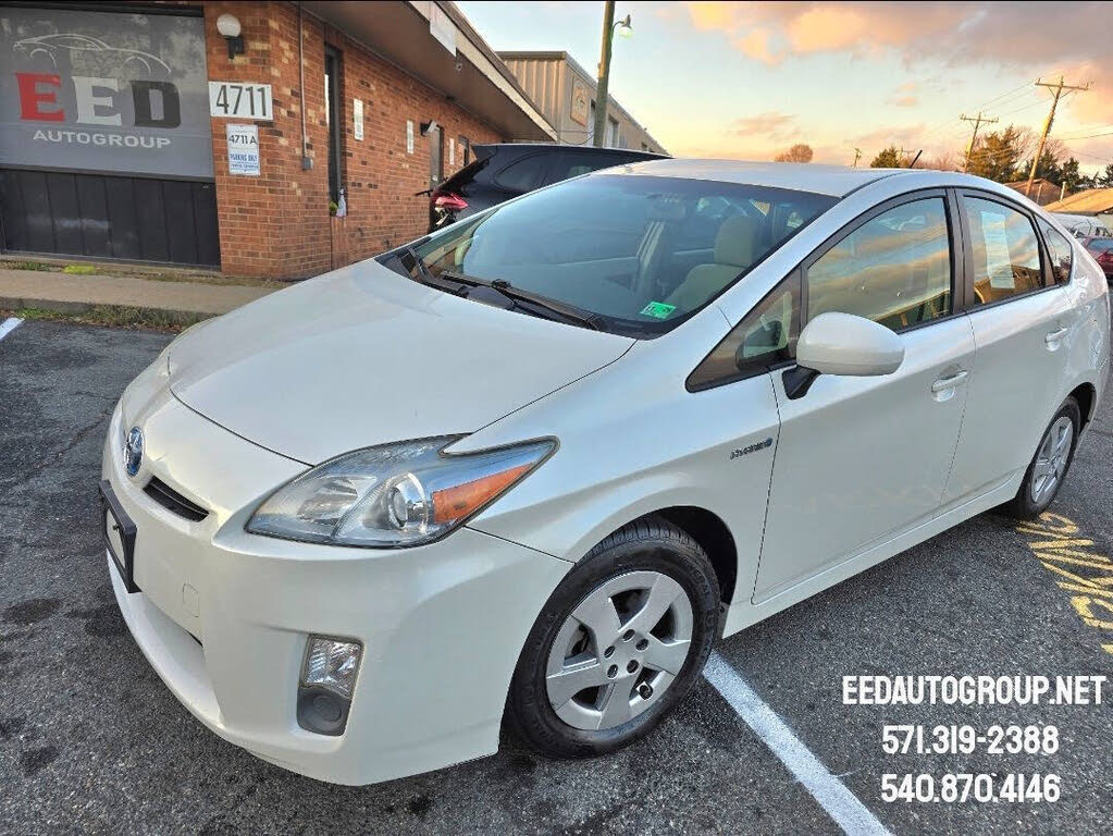 2010 Toyota Prius Two