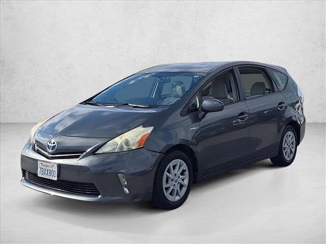 2013 Toyota Prius v Two FWD