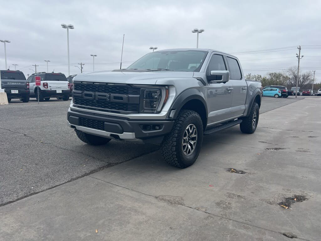 2022 Ford F-150 Raptor SuperCrew 4WD