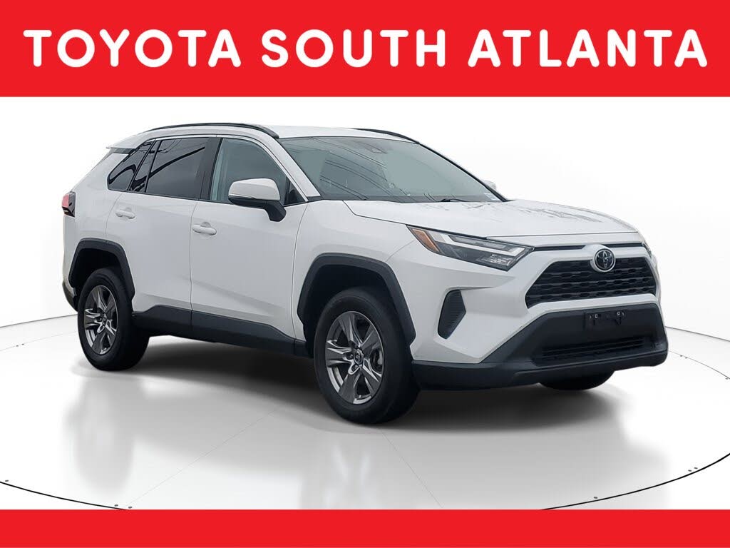 2023 Toyota RAV4 XLE FWD