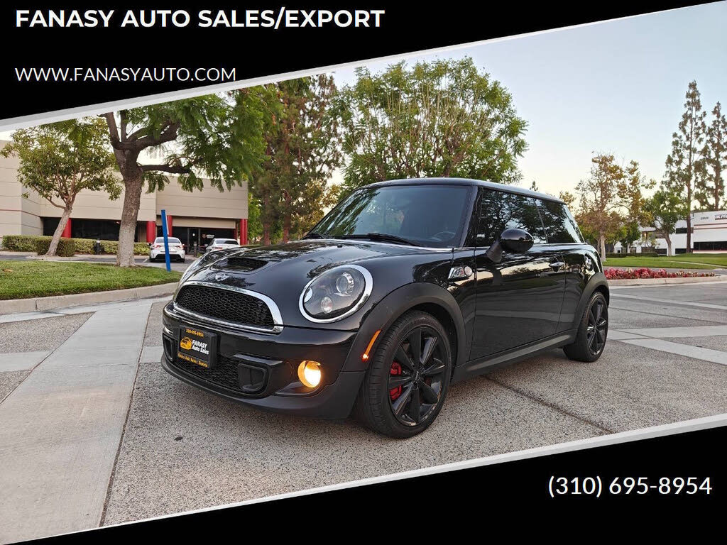2013 MINI Cooper S Hatchback FWD