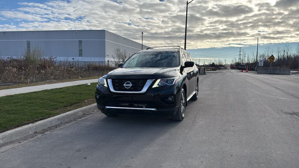 Nissan Pathfinder SL 4WD 2018