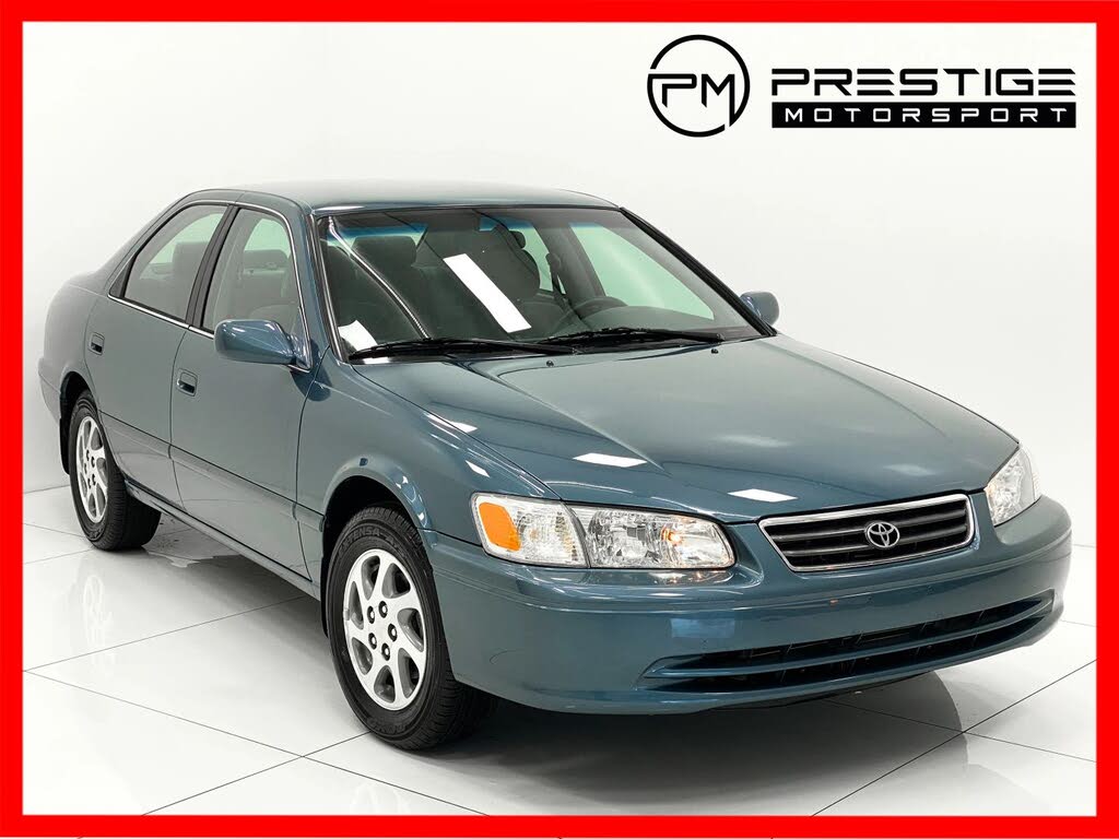 2001 Toyota Camry LE V6