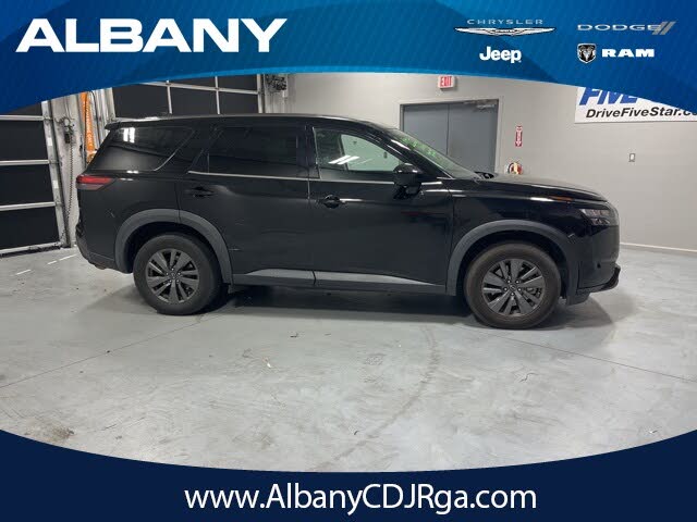 2023 Nissan Pathfinder S 4WD