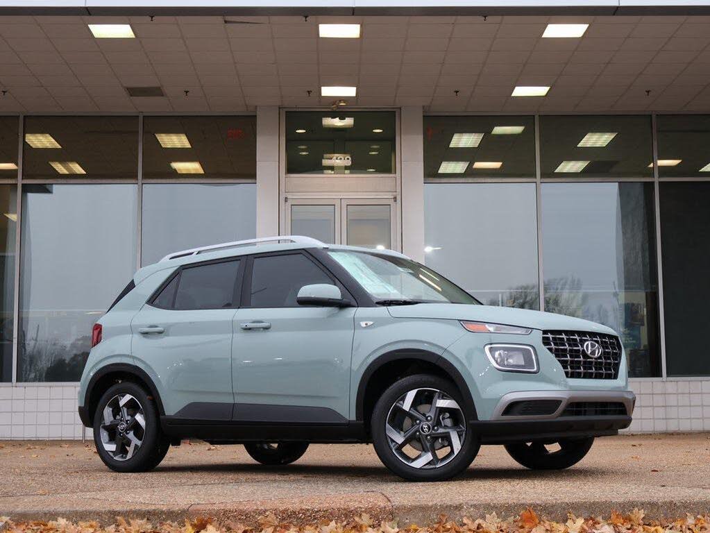 2026 Hyundai Venue SEL FWD