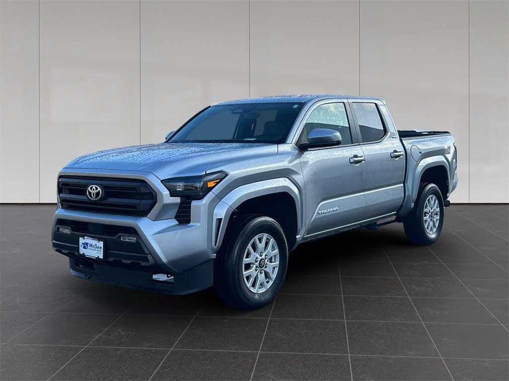 2025 Toyota Tacoma SR5 Double Cab 4WD