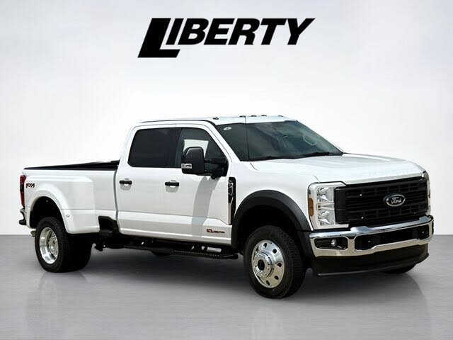 2026 Ford F-450 Super Duty XL Crew Cab LB DRW 4WD
