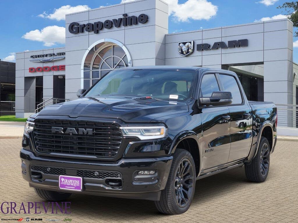2026 RAM 1500 Limited Crew Cab 4WD