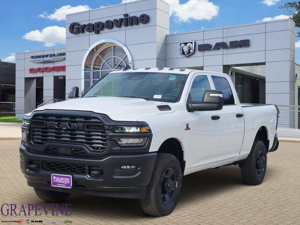 2026 RAM 2500 Tradesman Crew Cab 4WD