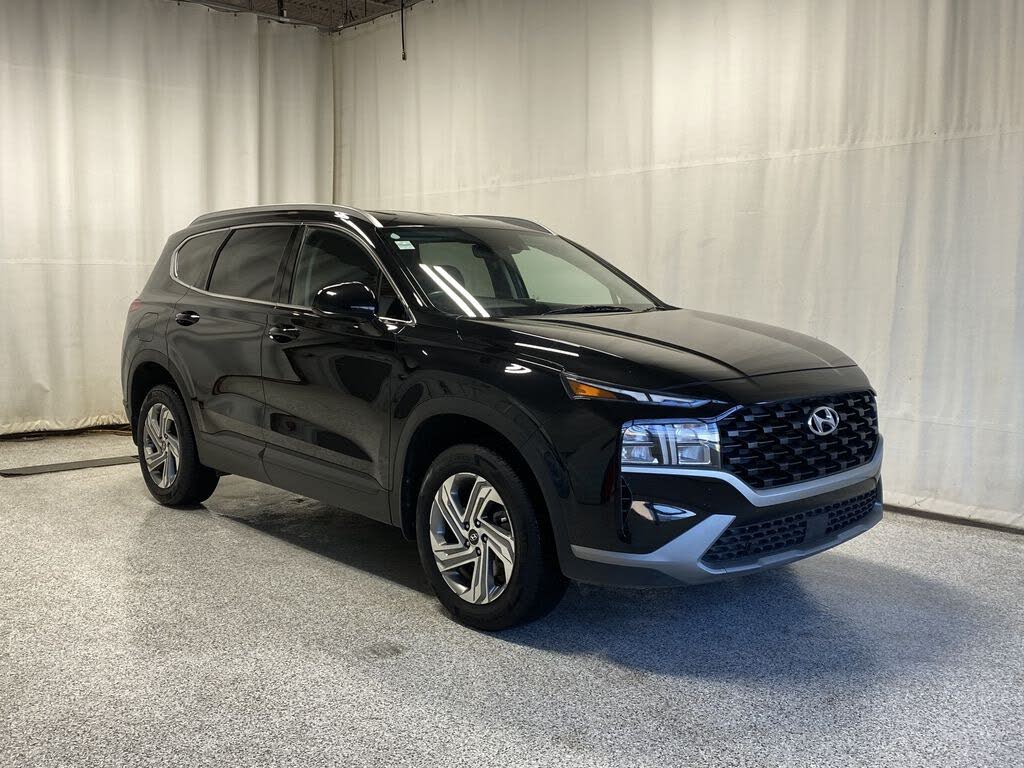 Hyundai Santa Fe Essential AWD 2022