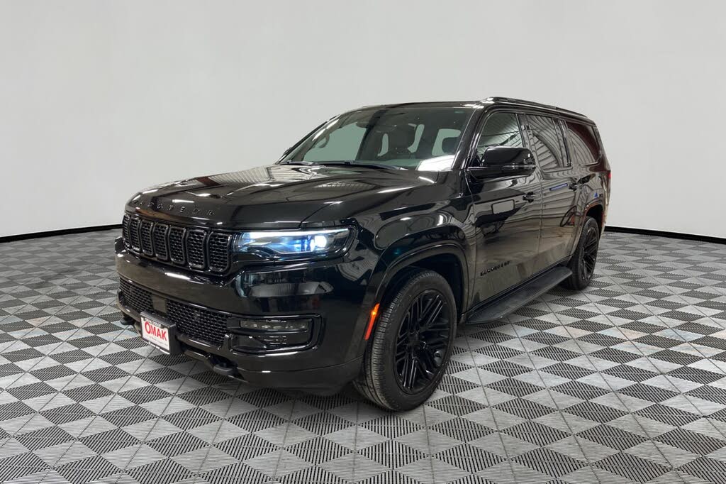 2024 Jeep Wagoneer L Series III 4WD