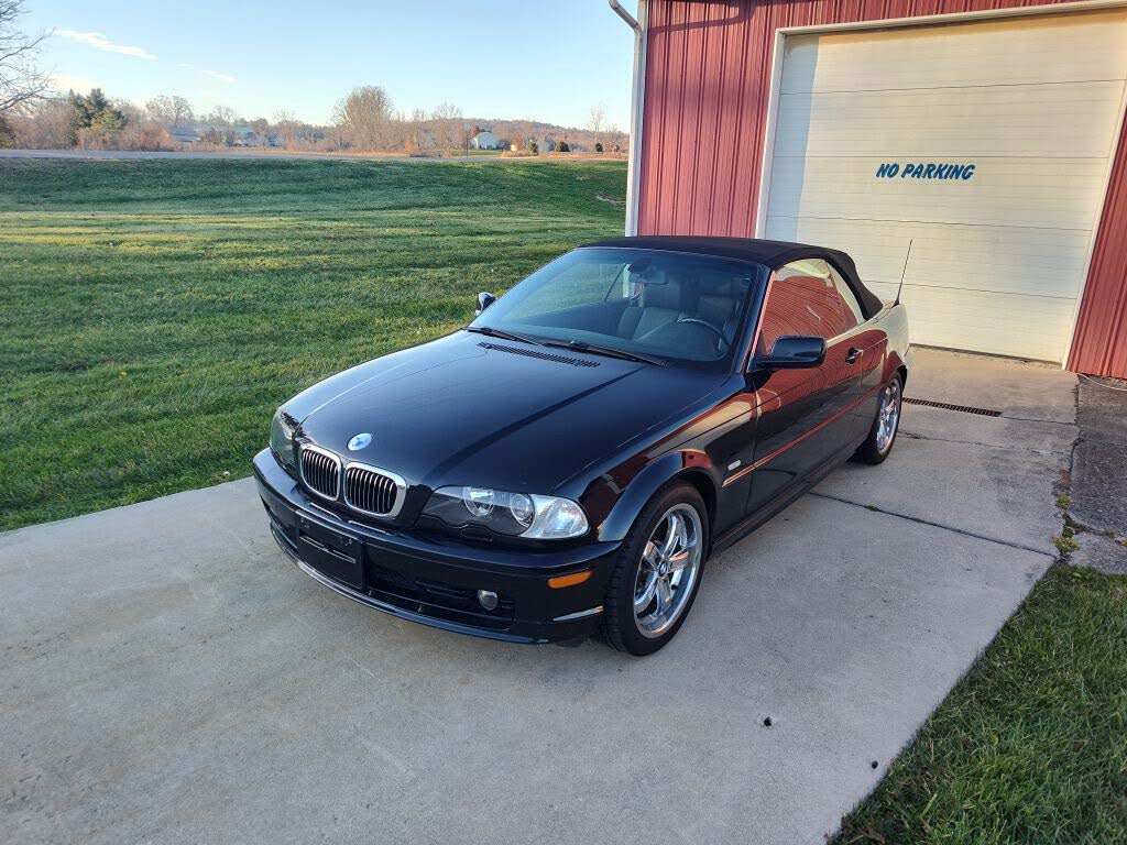 2003 BMW 3 Series 325Ci Convertible RWD