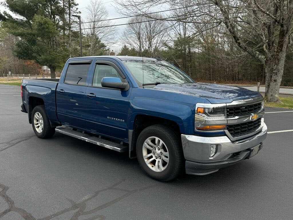 2017 Chevrolet Silverado 1500 LT Crew Cab 4WD