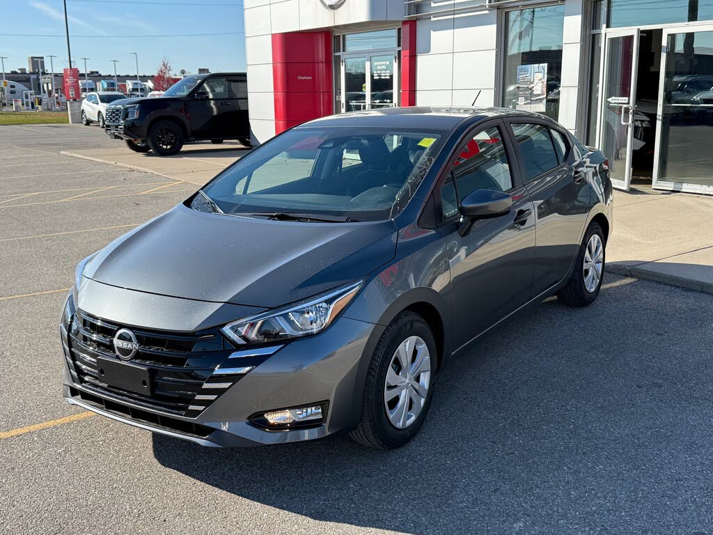 2025 Nissan Versa S FWD