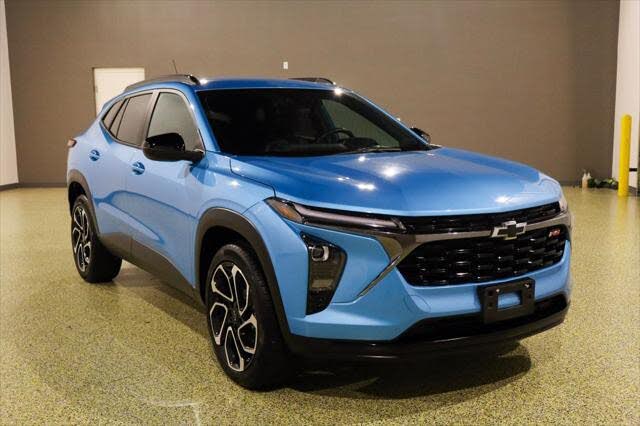 2025 Chevrolet Trax RS with 2RS FWD