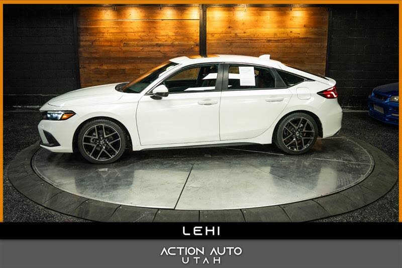 2024 Honda Civic Hatchback Sport Touring FWD