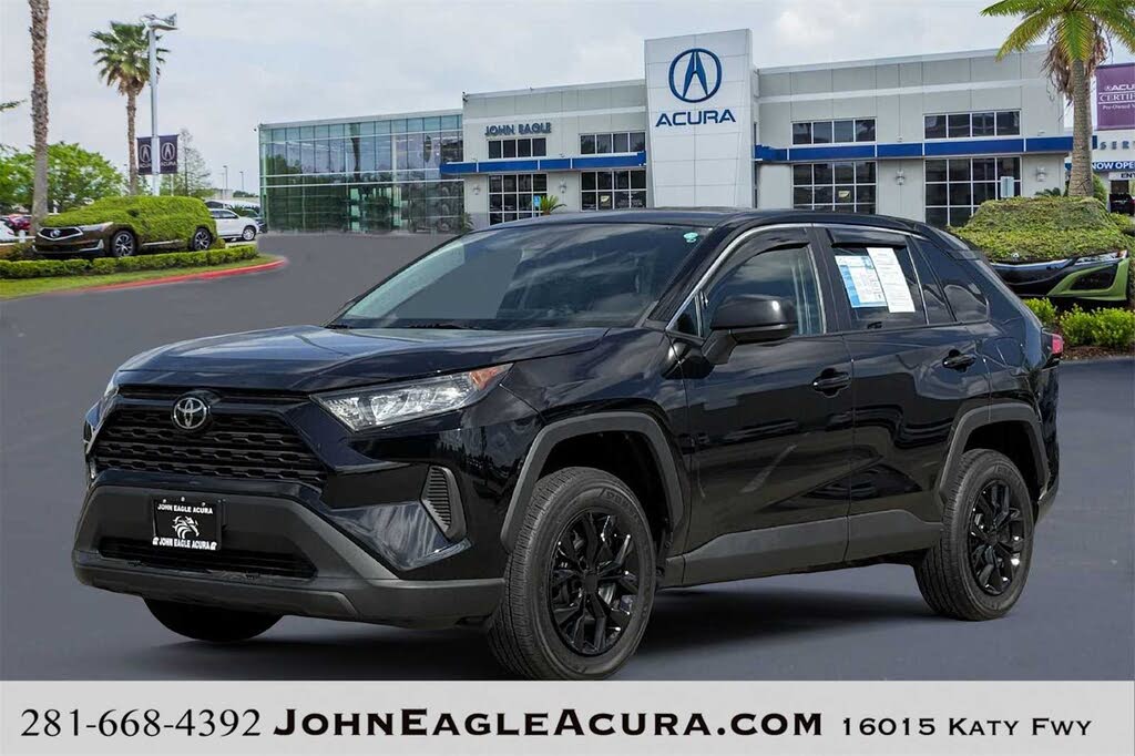 2022 Toyota RAV4 LE AWD