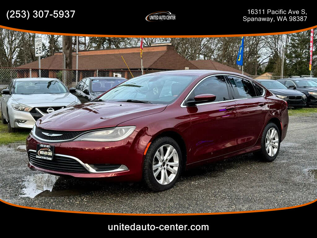 2015 Chrysler 200 Limited Sedan FWD
