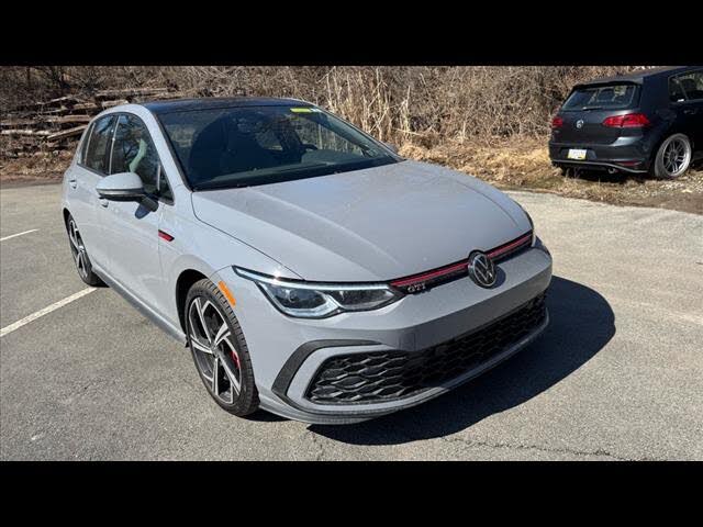 2024 Volkswagen Golf GTI SE FWD