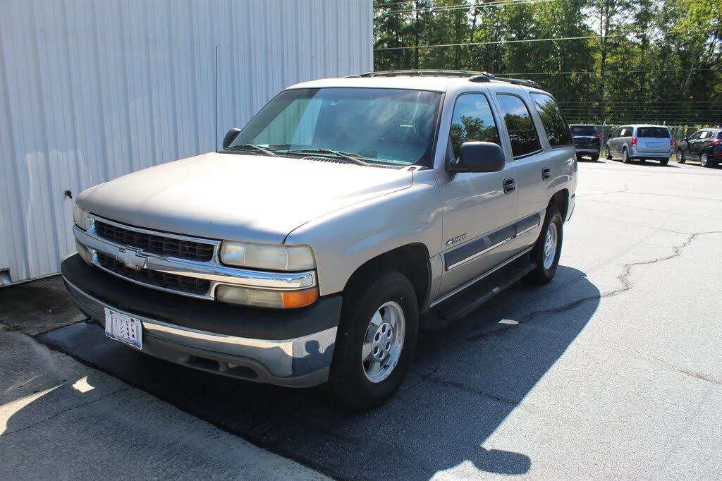 2002 Chevrolet Tahoe LS RWD
