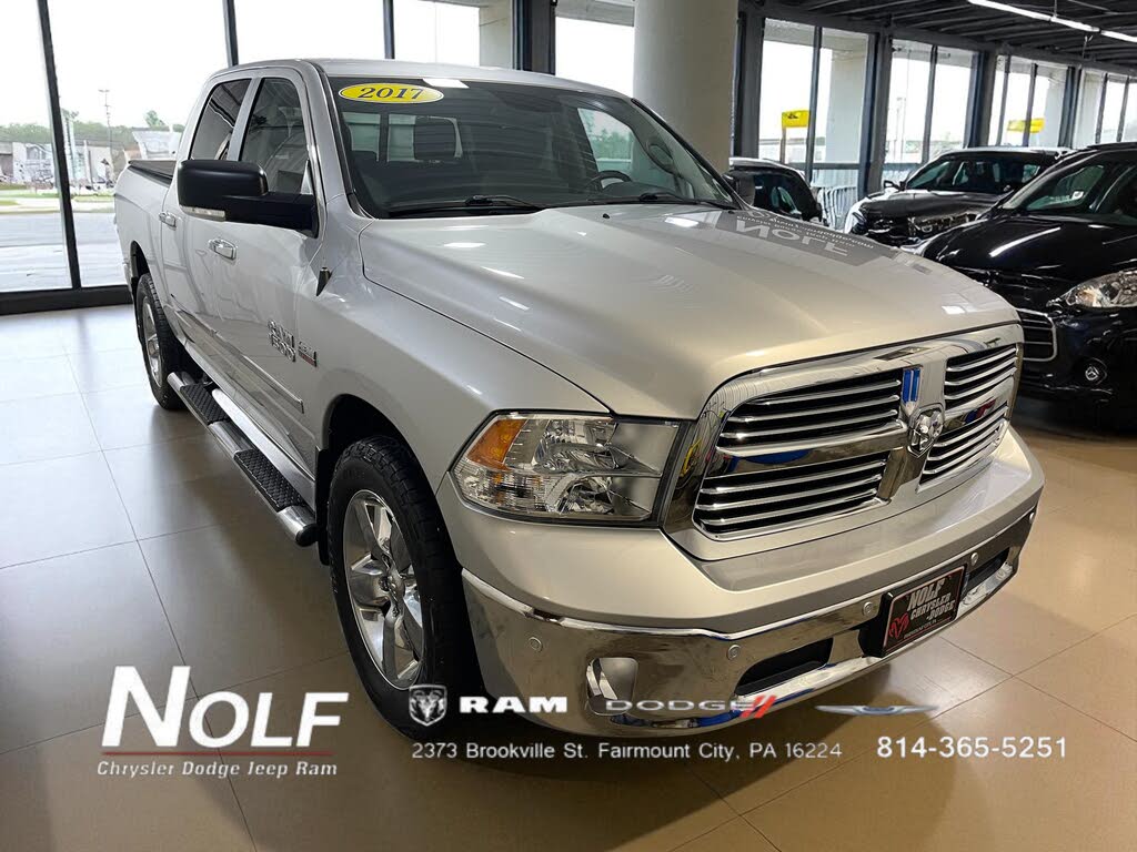 2017 RAM 1500 Big Horn Crew Cab 4WD