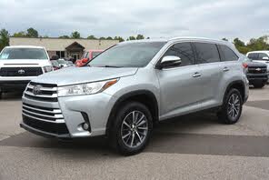 Toyota Highlander XLE FWD