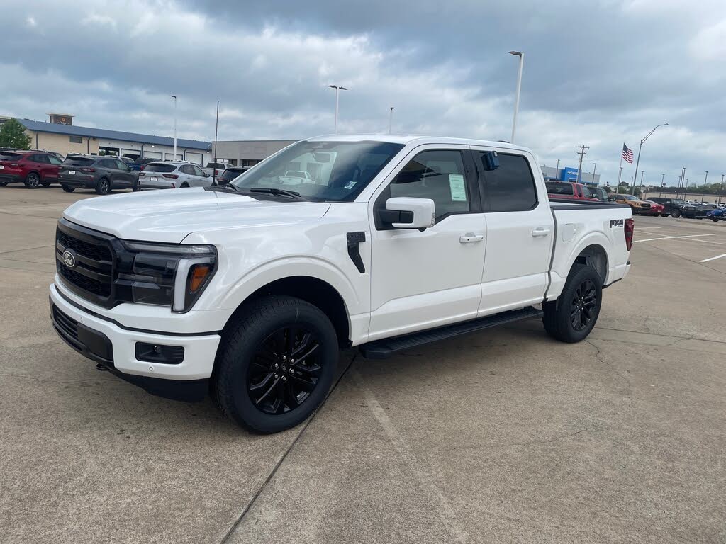 2025 Ford F-150 Lariat SuperCrew 4WD