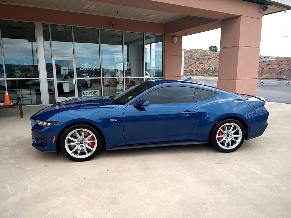 2024 Ford Mustang GT Premium Fastback RWD