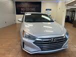 Hyundai Elantra Limited FWD